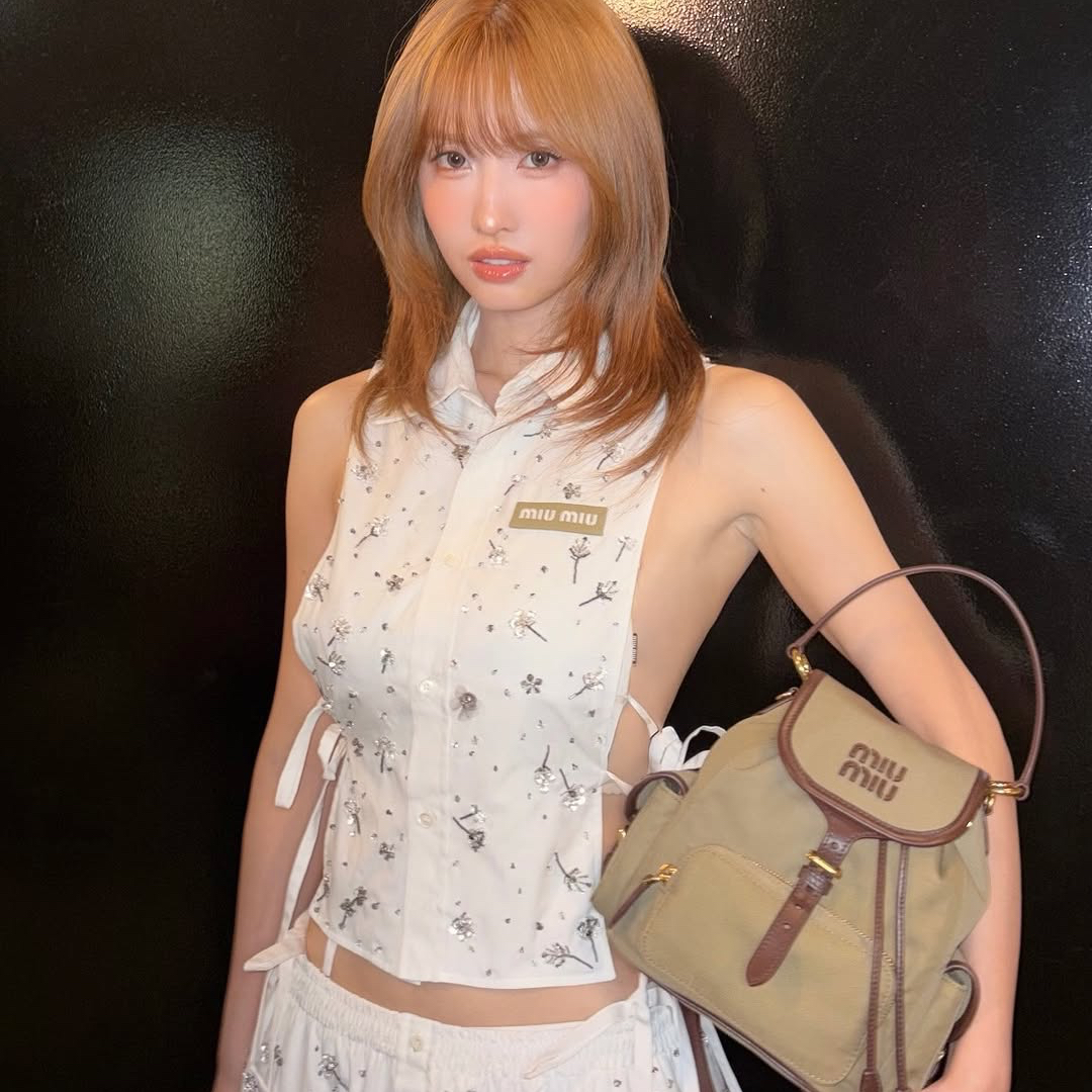 A moment captured by Momo (TWICE)'s fan