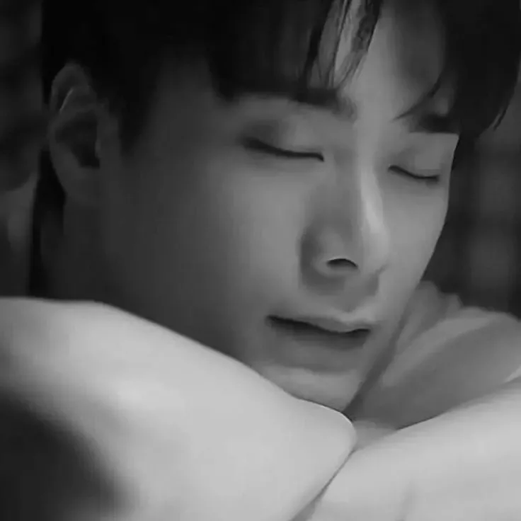 A moment captured by Moonbin (ASTRO)'s fan
