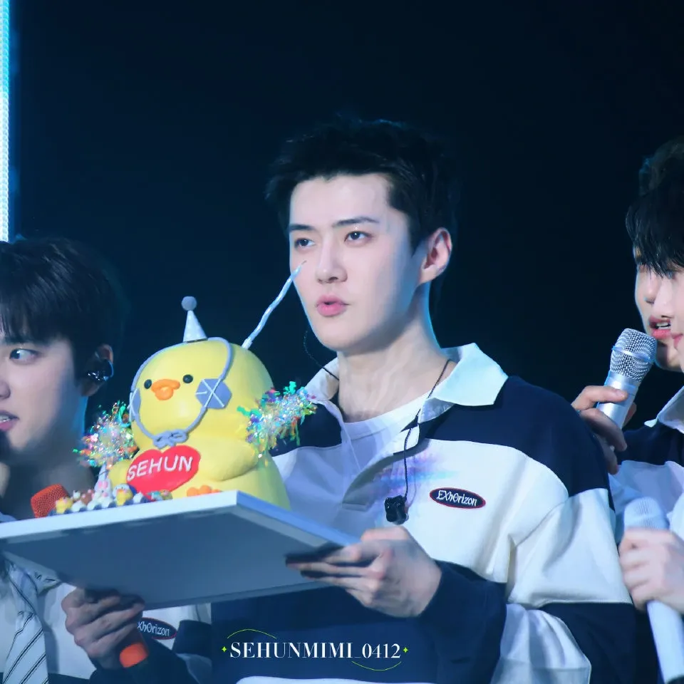 세훈 (EXO)의 비하인드 컷