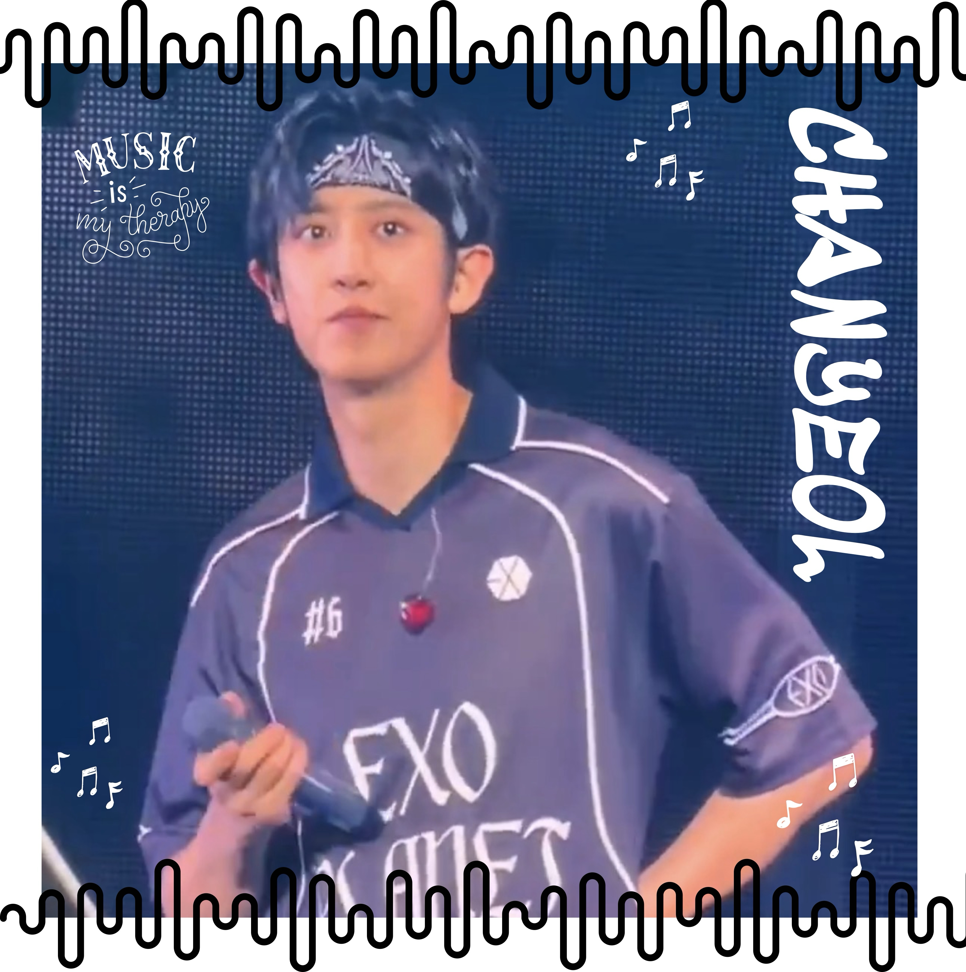 A moment captured by Chanyeol (EXO)'s fan