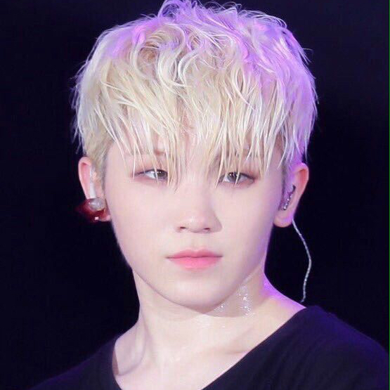 Behind-the-scenes cut of Woozi (SEVENTEEN)
