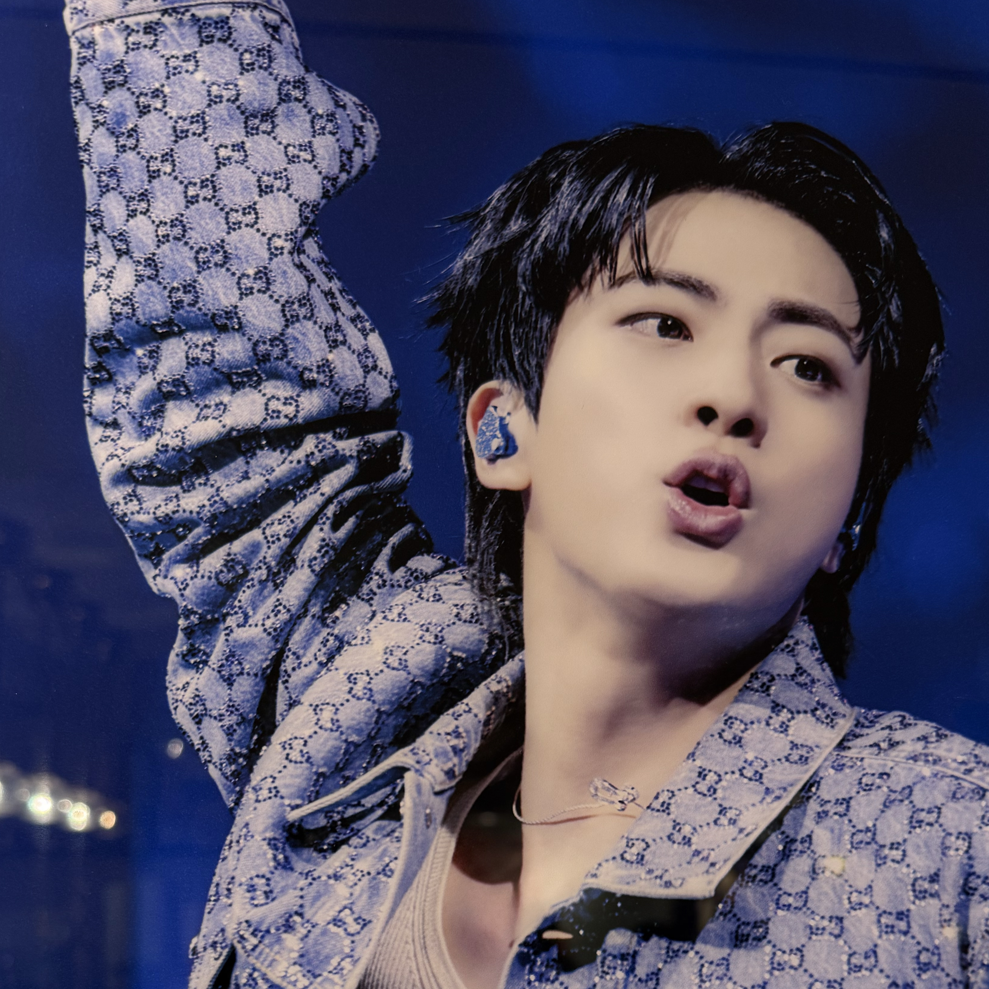 Potret di balik layar Jin (BTS)