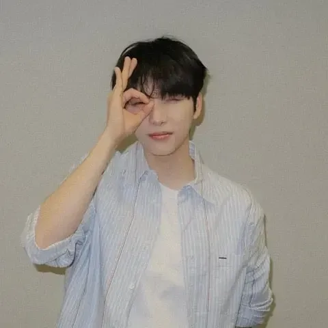 Latest photo of Seoho (ONEUS)