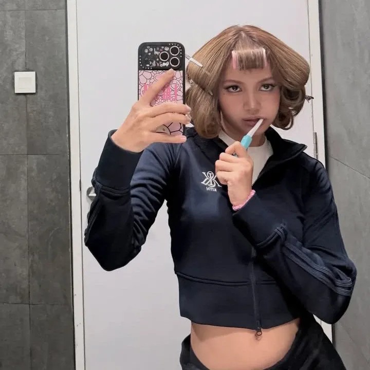Foto terbaru Lisa (BLACKPINK)
