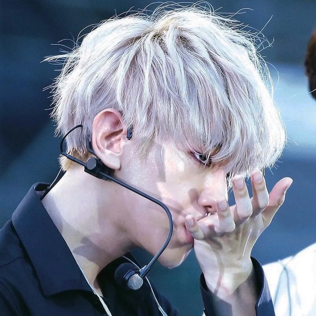 伯賢 (EXO)粉絲拍下的瞬間