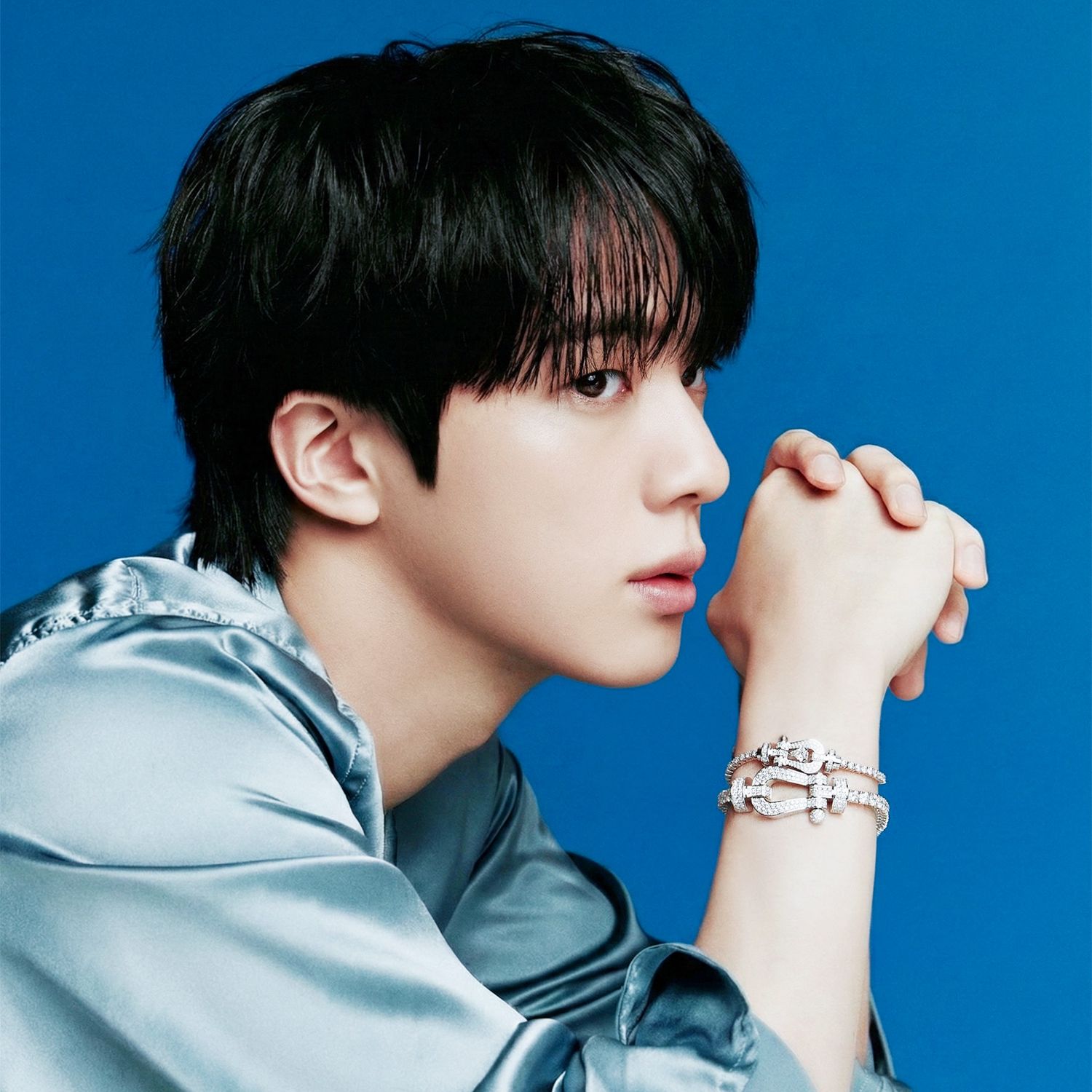 Foto aktivitas terbaru Jin (BTS)