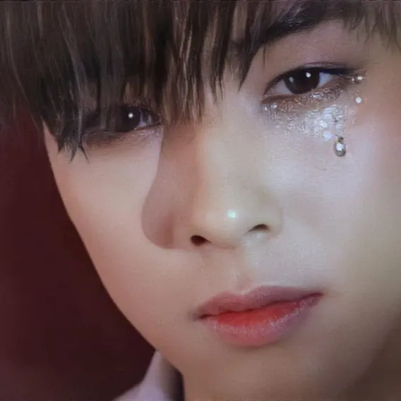 A moment captured by Eunwoo (ASTRO)'s fan