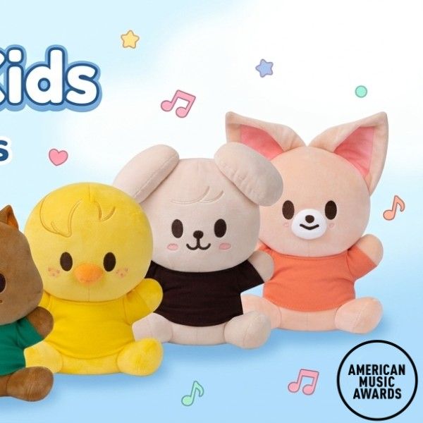 Behind-the-scenes cut of Stray Kids