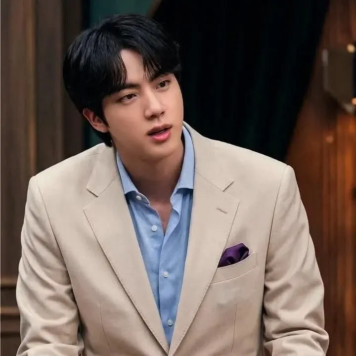 Foto terbaru Jin (BTS)