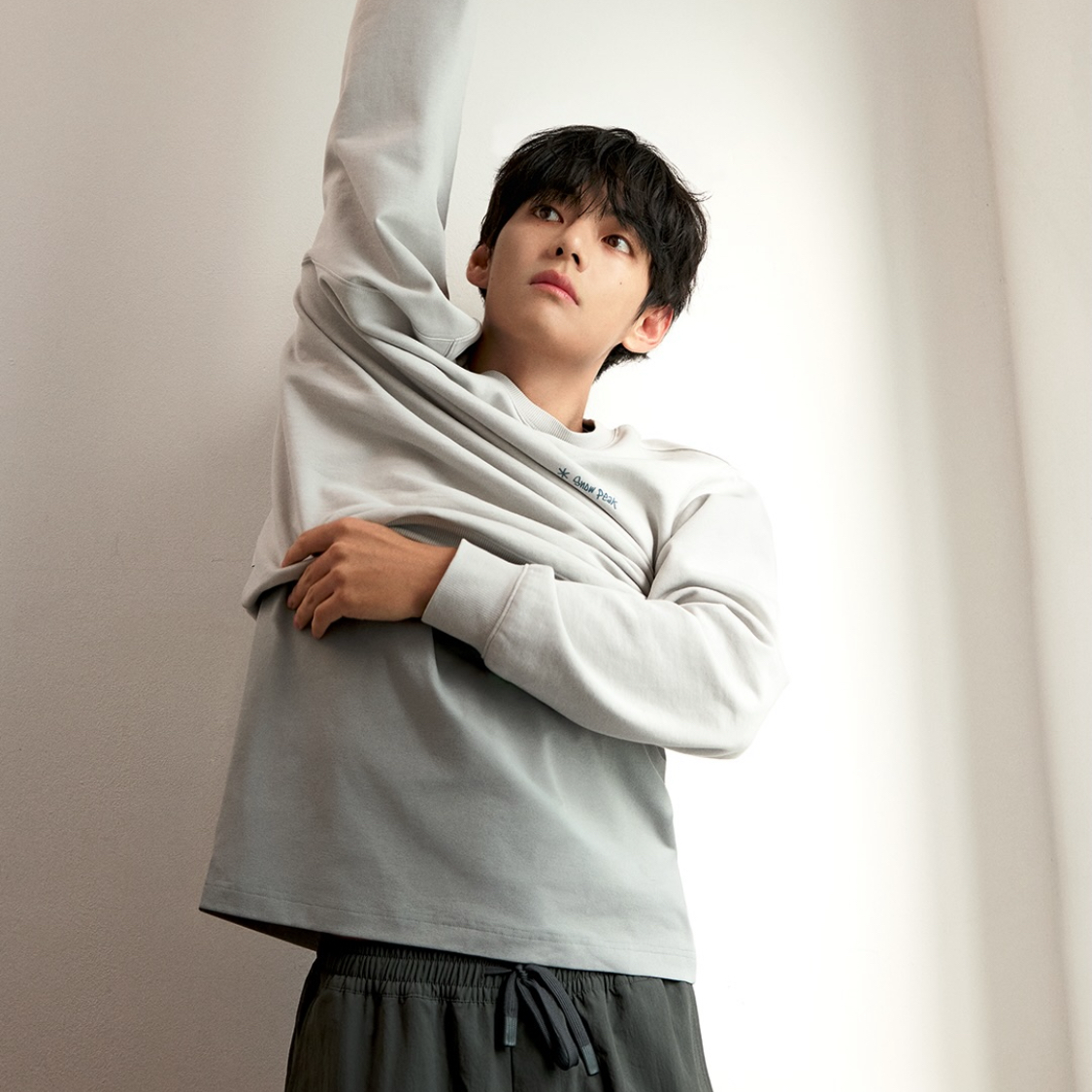 V (BTS)の最近の活動写真