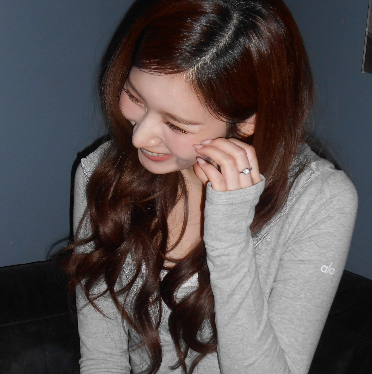 Potret di balik layar Sana (TWICE)