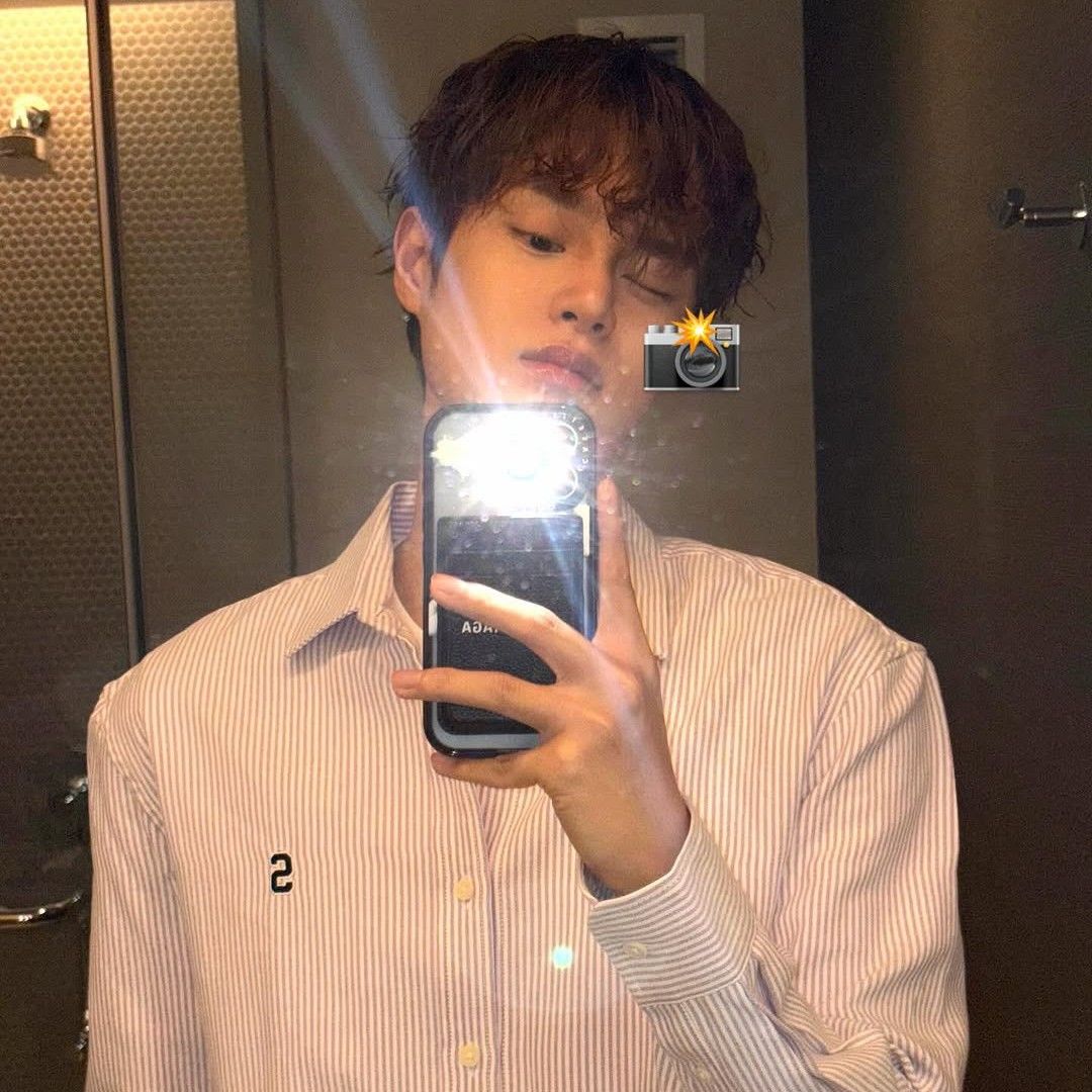 Behind-the-scenes cut of Lee Daehwi (AB6IX)