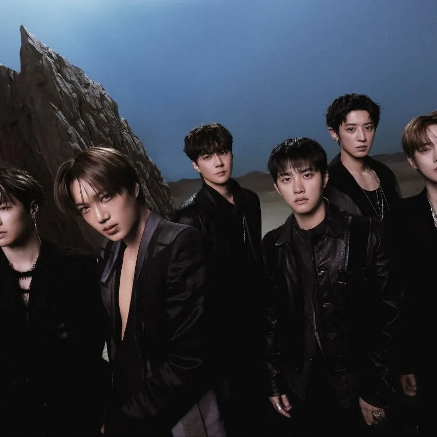 Behind-the-scenes cut of EXO