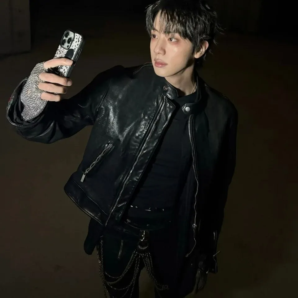 Momen yang diabadikan oleh penggemar Jin (BTS)