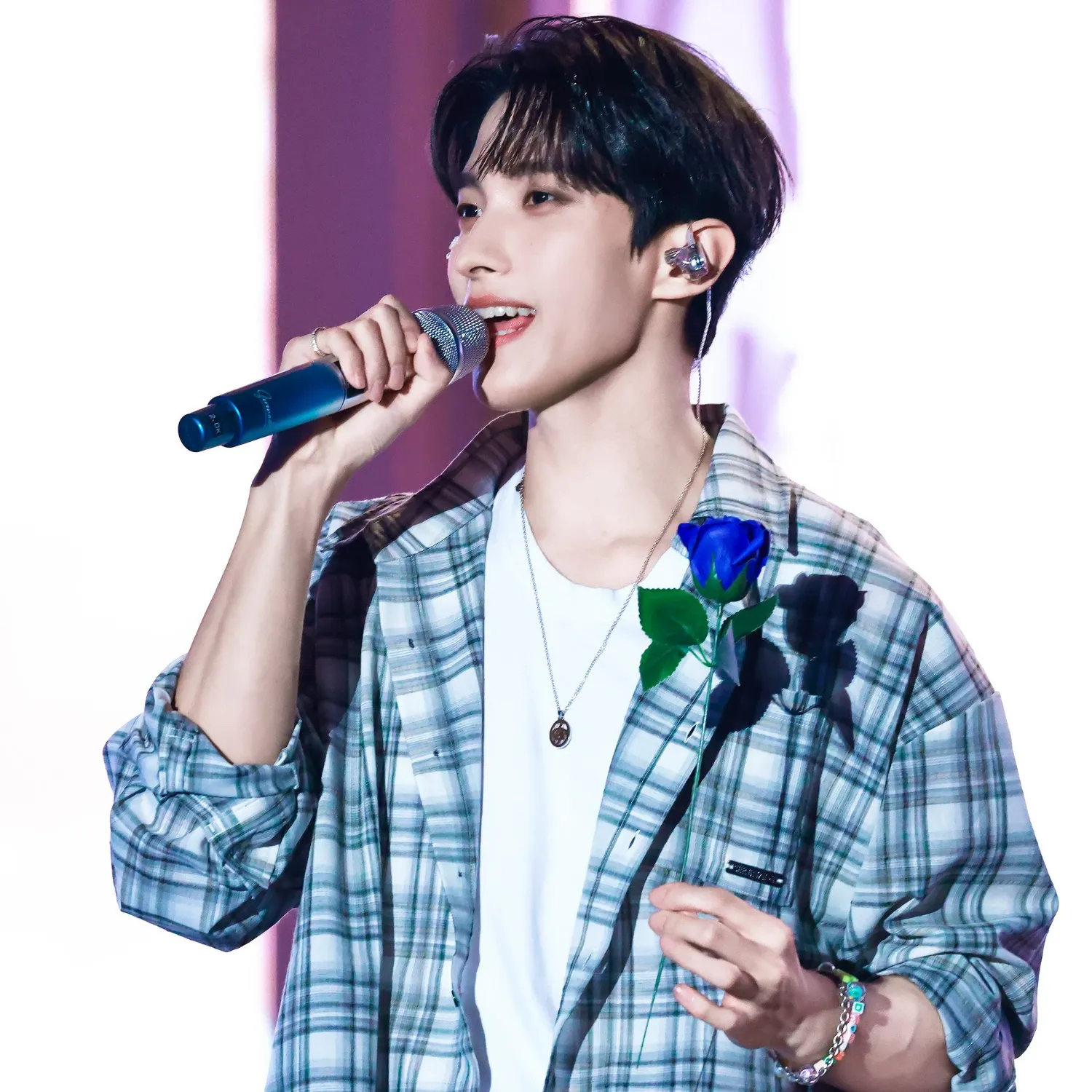 Behind-the-scenes cut of DK (SEVENTEEN)