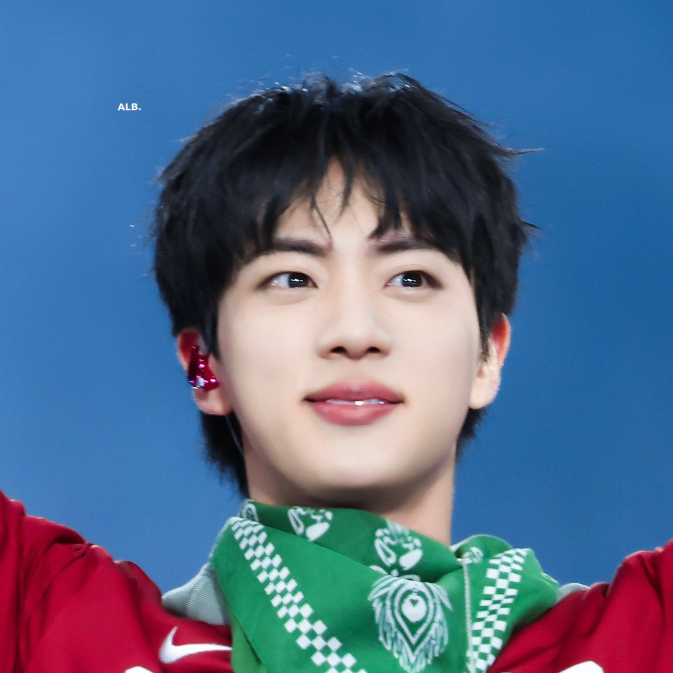 Momen yang diabadikan oleh penggemar Jin (BTS)