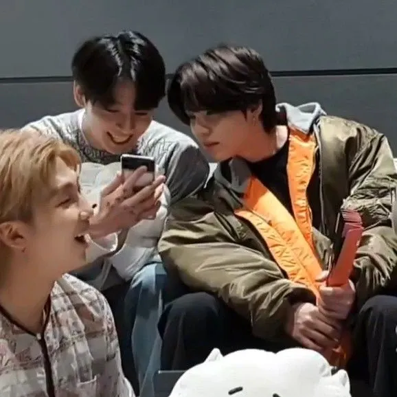 슈가 (방탄소년단) 최근 활동샷