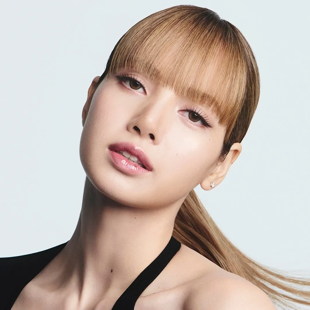 Lisa (BLACKPINK)粉丝拍下的瞬间