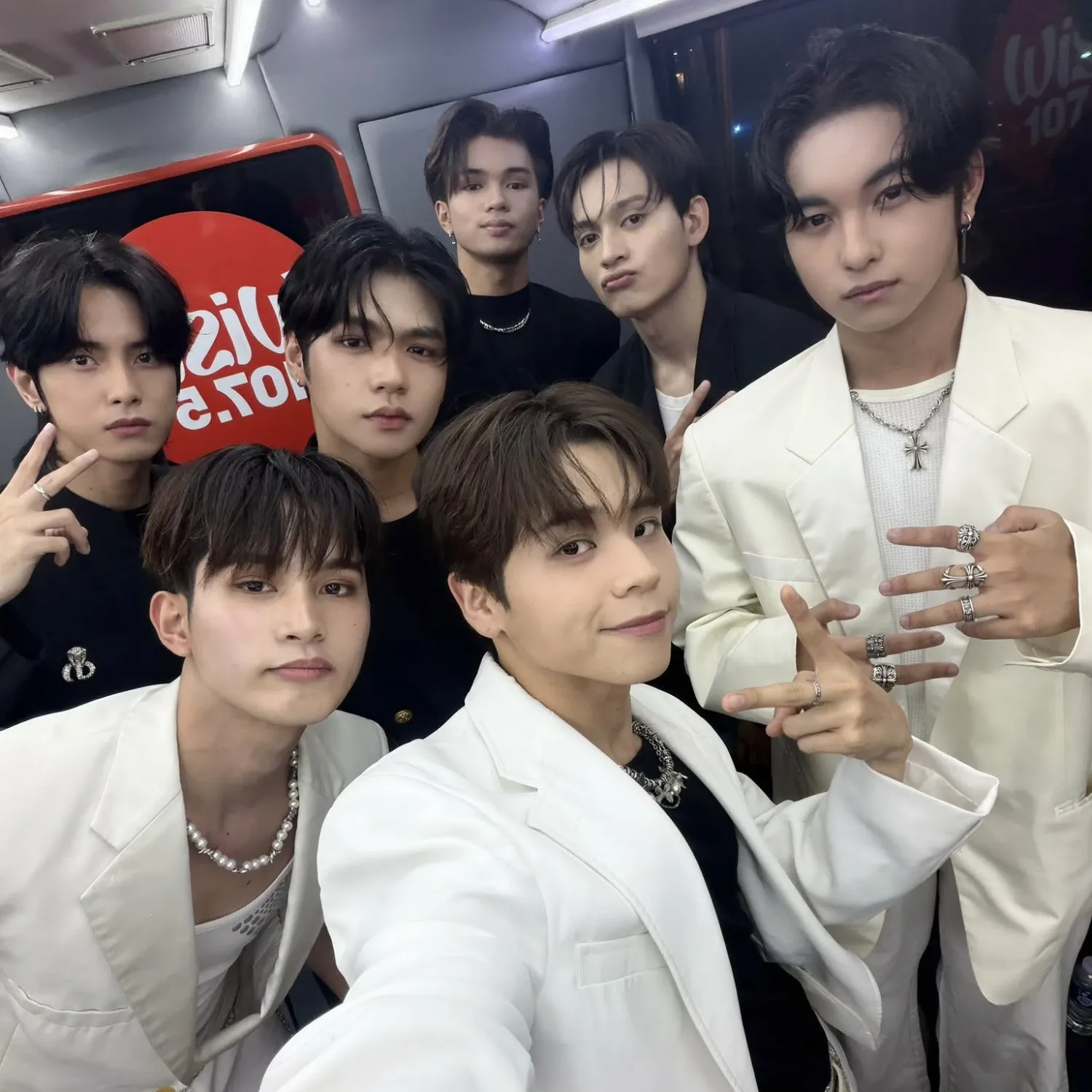 Recent activity shot of HORI7ON