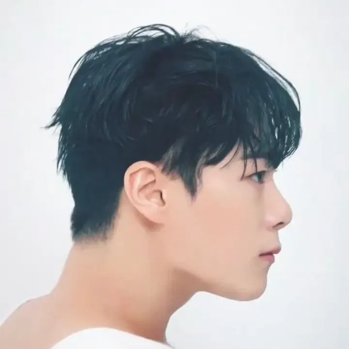 Behind-the-scenes cut of Moonbin (ASTRO)