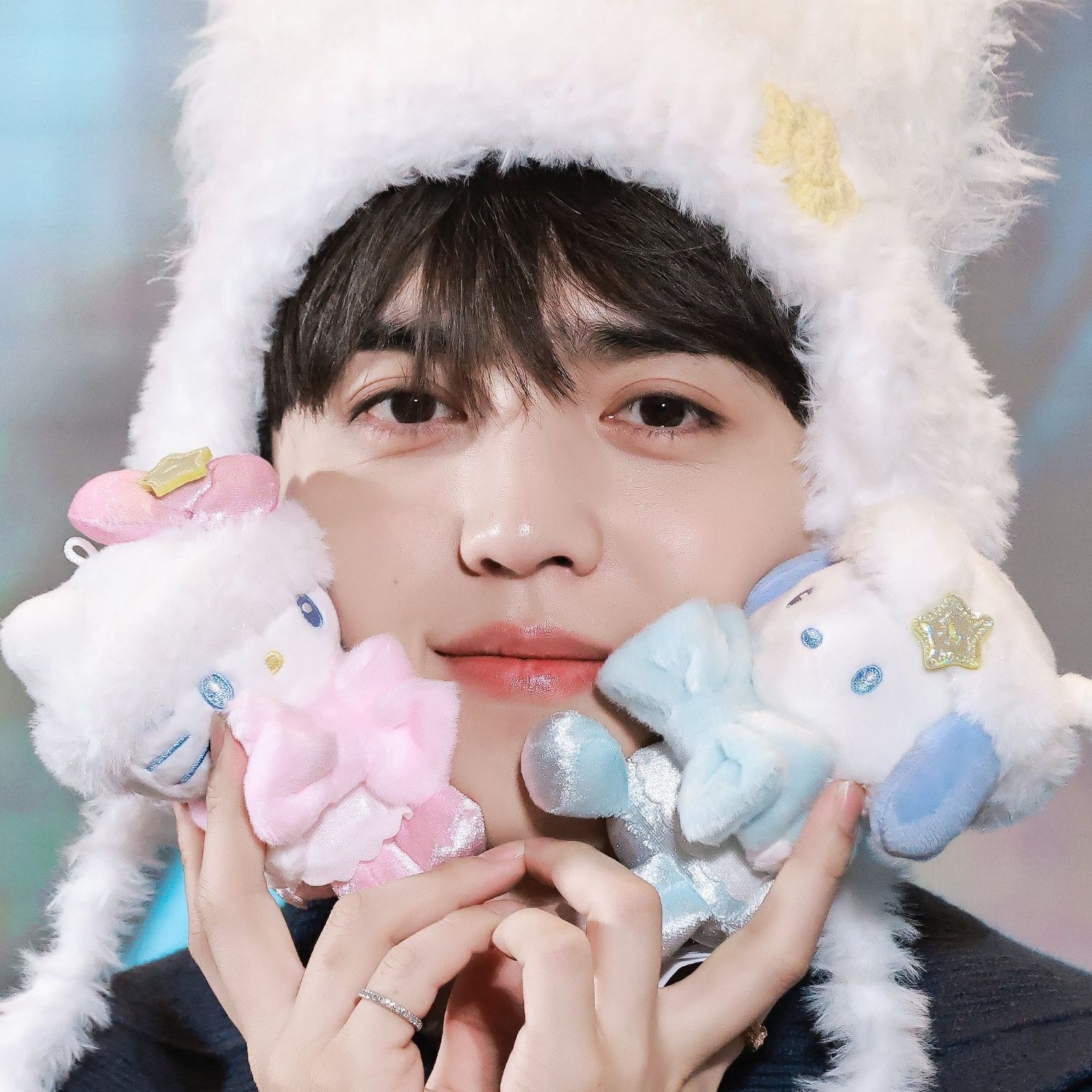 Momen yang diabadikan oleh penggemar S.Coups (SEVENTEEN)