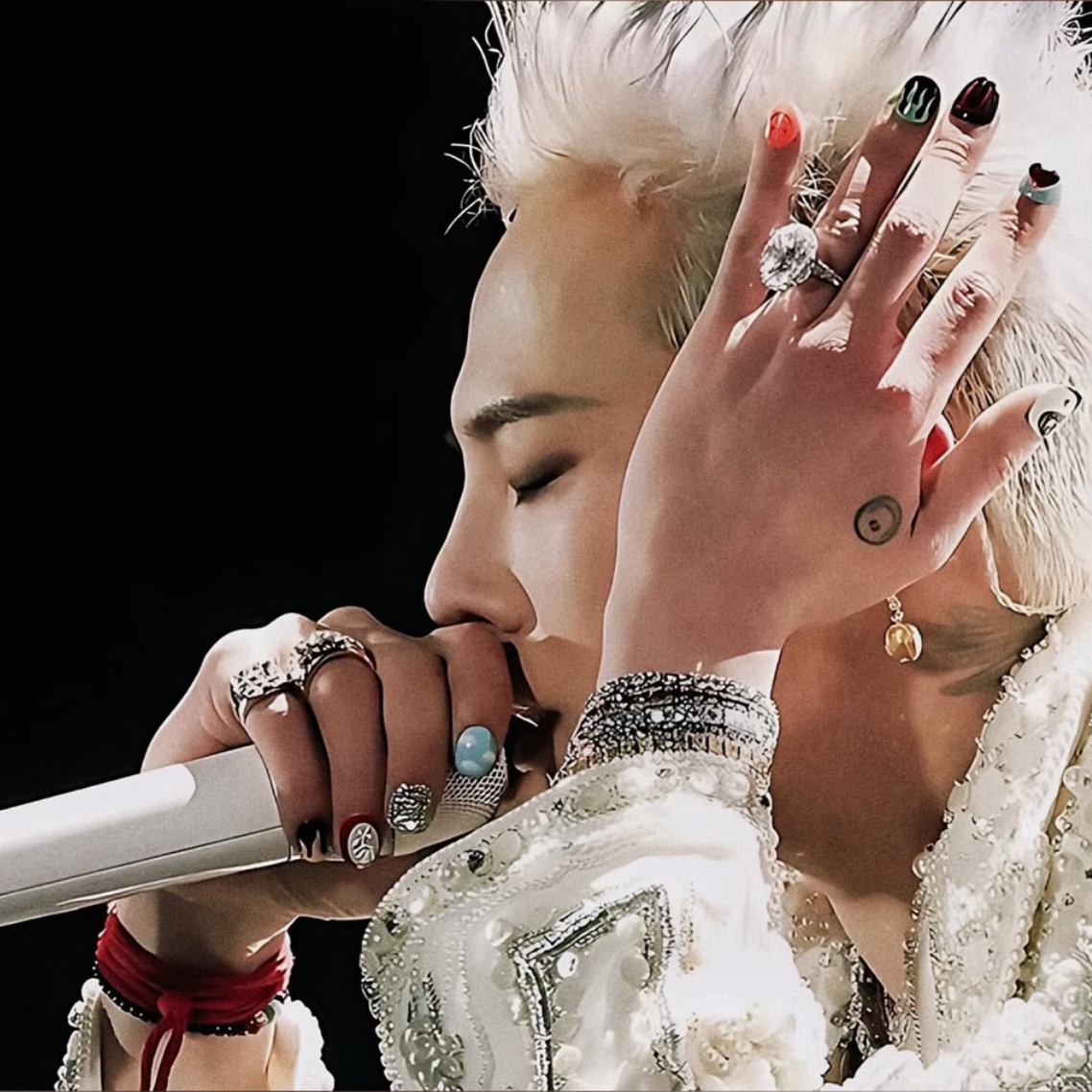 G-DRAGON (BIGBANG)粉丝拍下的瞬间