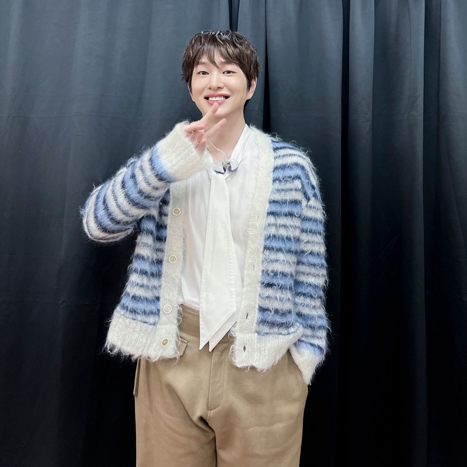 Latest photo of Onew (SHINee)