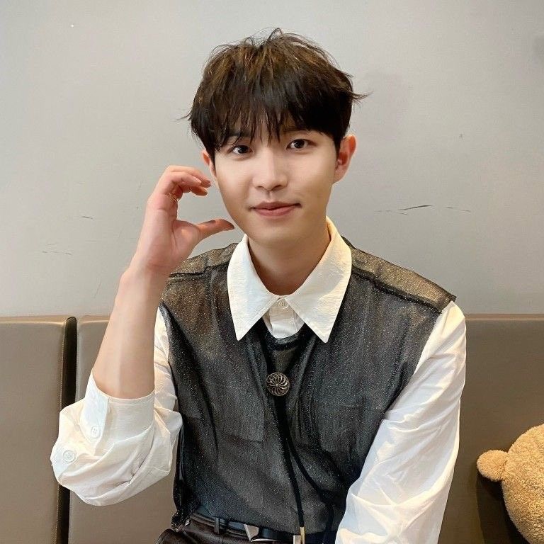 金在奂的最新活动照片