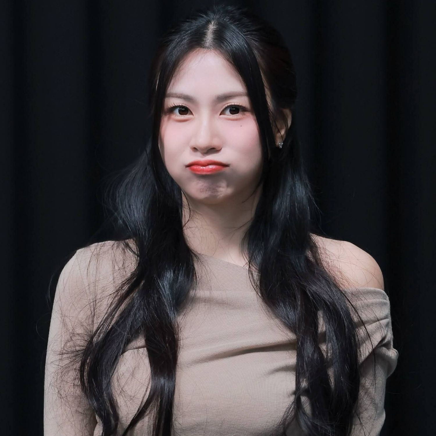 Behind-the-scenes cut of Oh Hayoung (Apink)