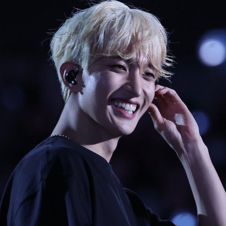 Latest photo of DK (SEVENTEEN)