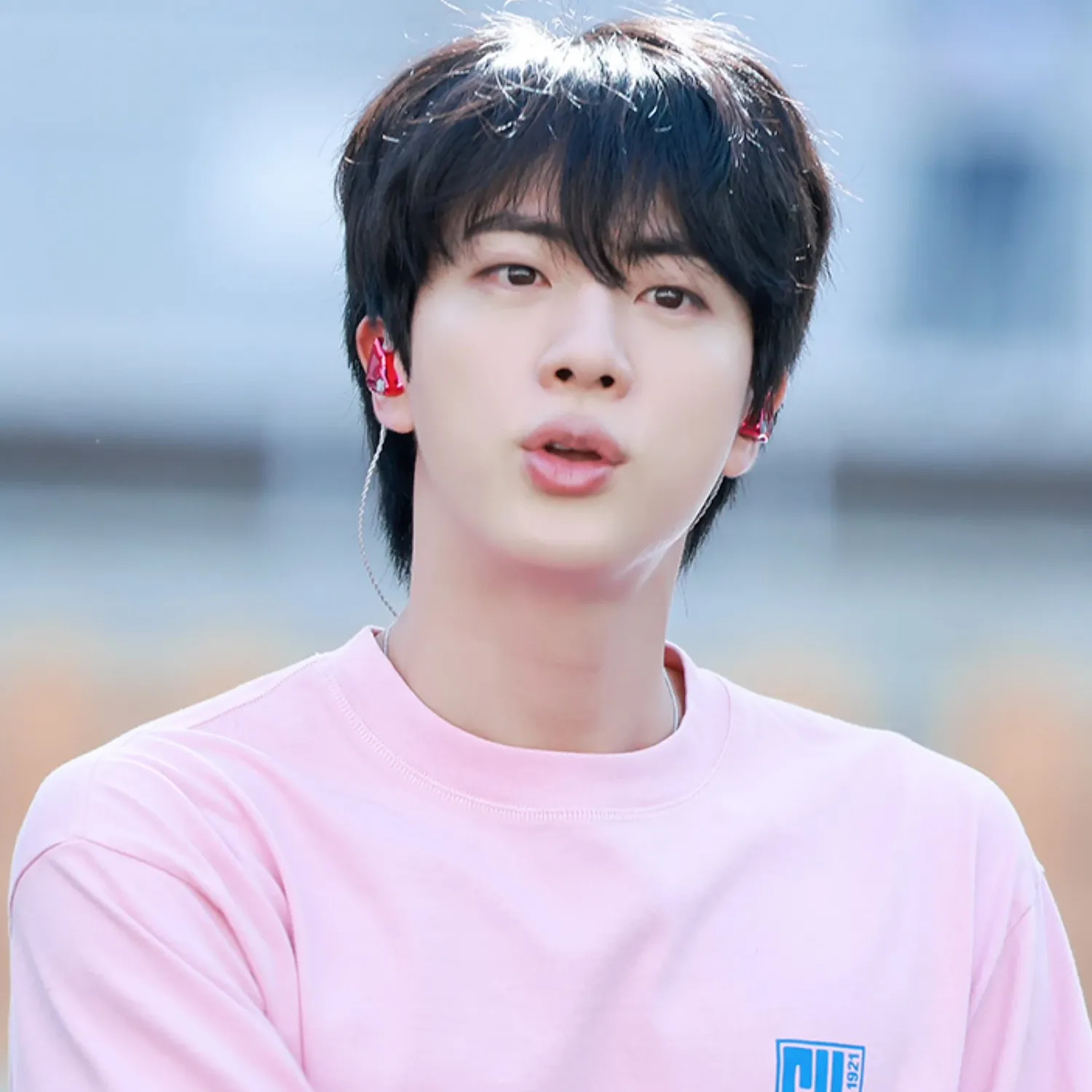 Foto terbaru Jin (BTS)