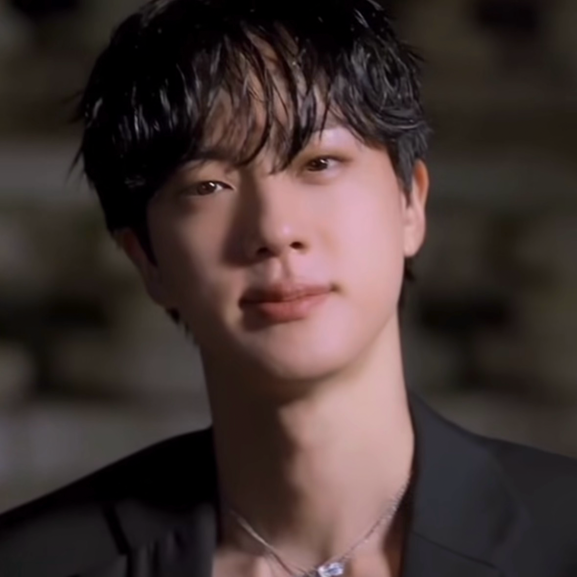 진 (방탄소년단) 최근 활동샷