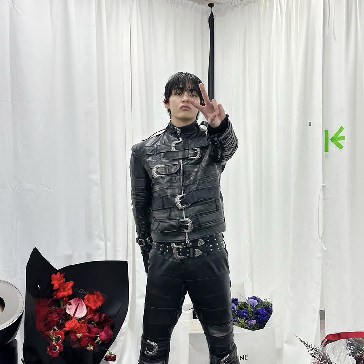 A moment captured by V (BTS)'s fan