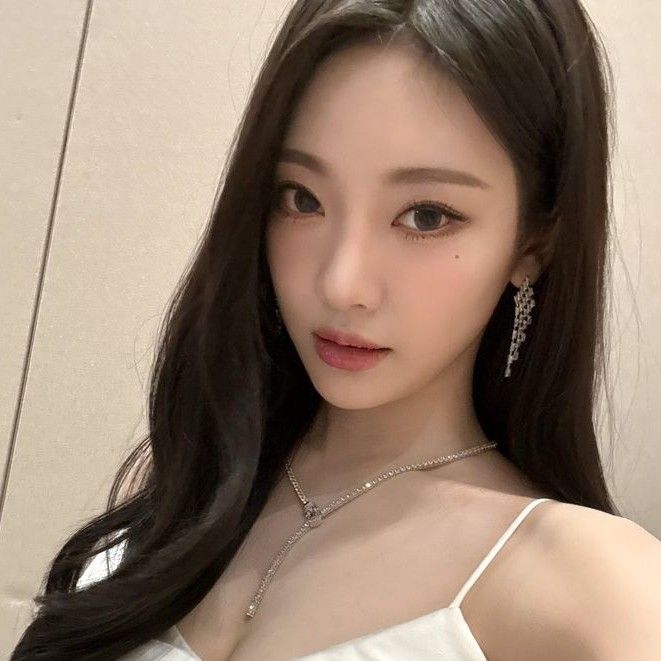 Recent activity shot of Ningning (aespa)