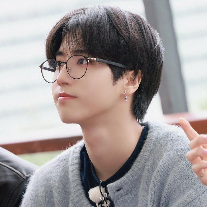 A moment captured by HAN (Stray Kids)'s fan