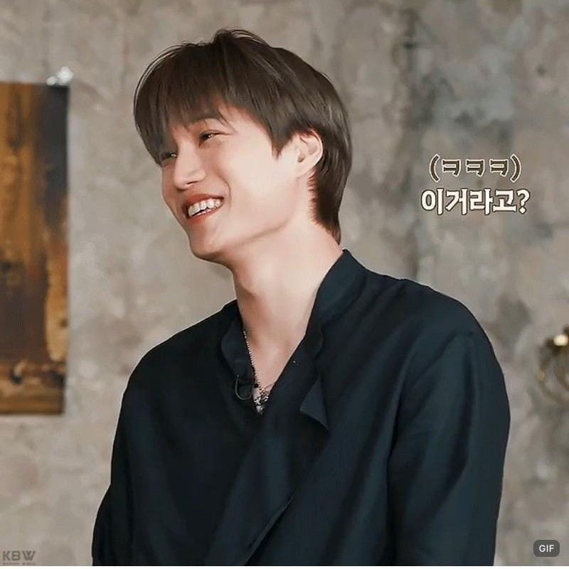 Momen yang diabadikan oleh penggemar Kai (EXO)