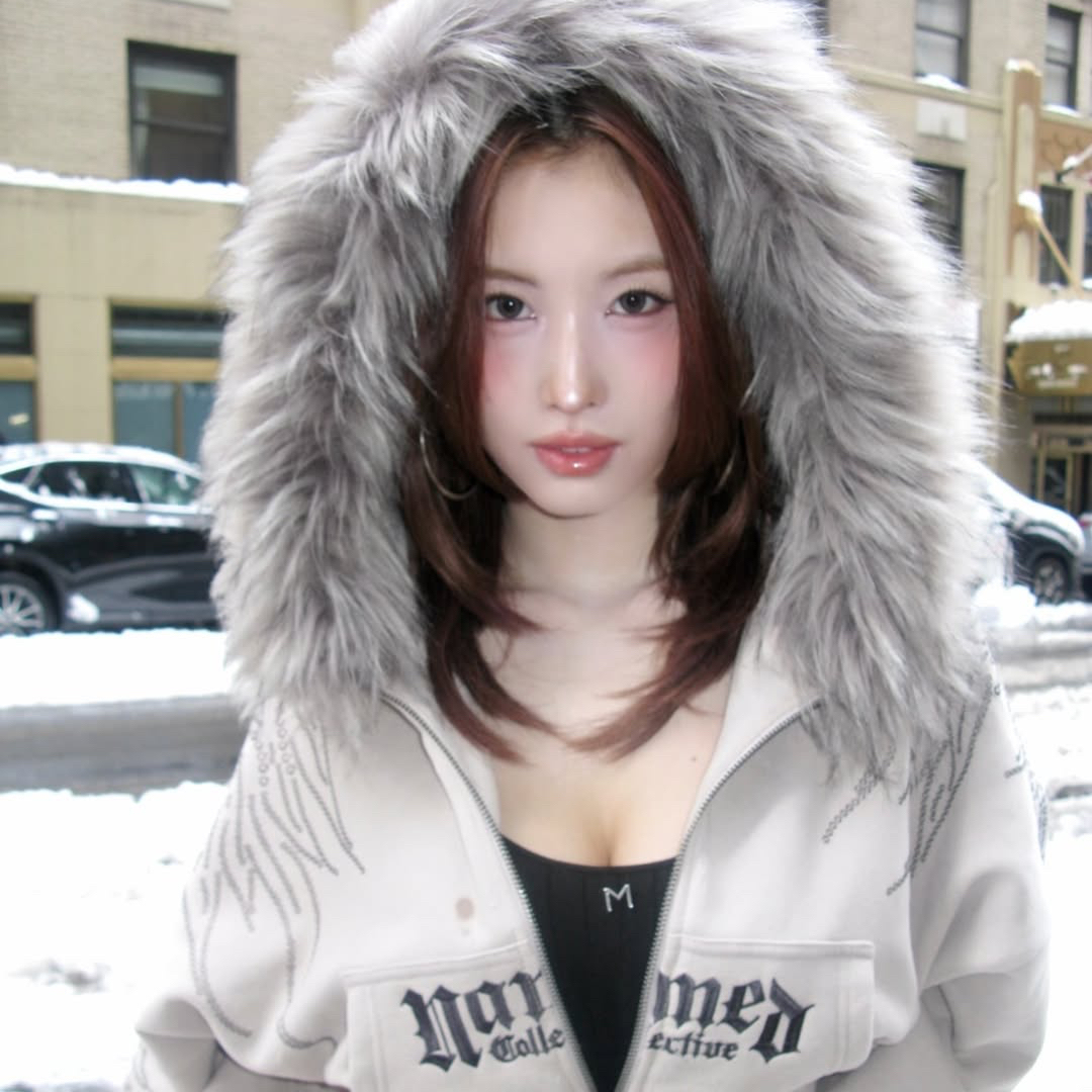 모모 (TWICE)의 최신 사진