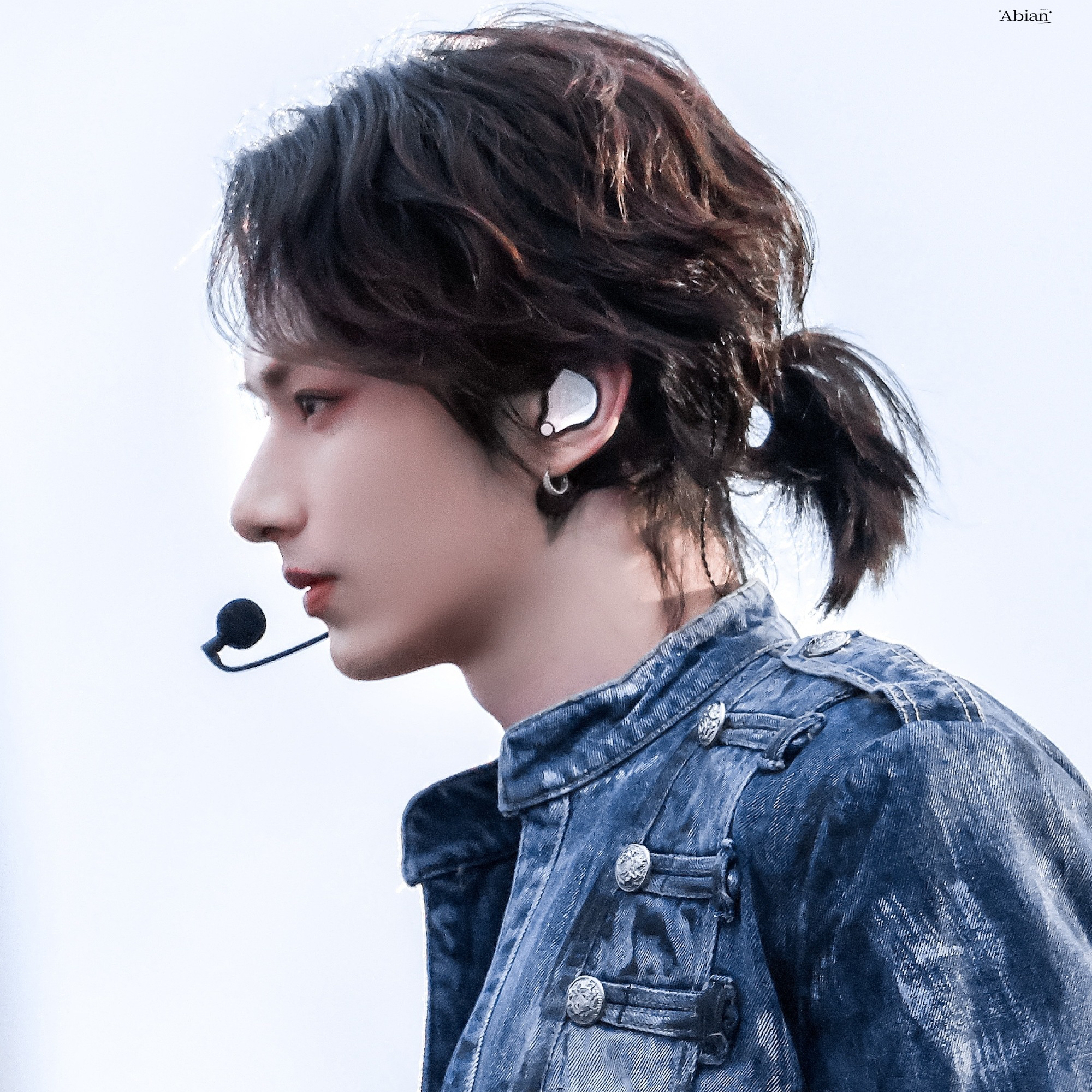 A moment captured by Jun (SEVENTEEN)'s fan