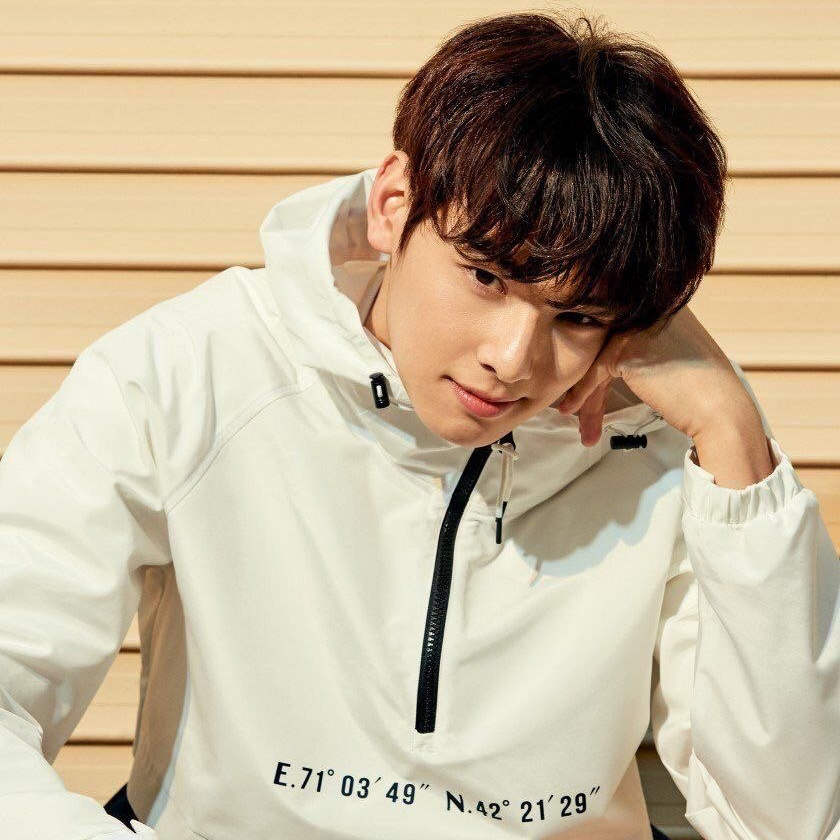 Behind-the-scenes cut of Eunwoo (ASTRO)