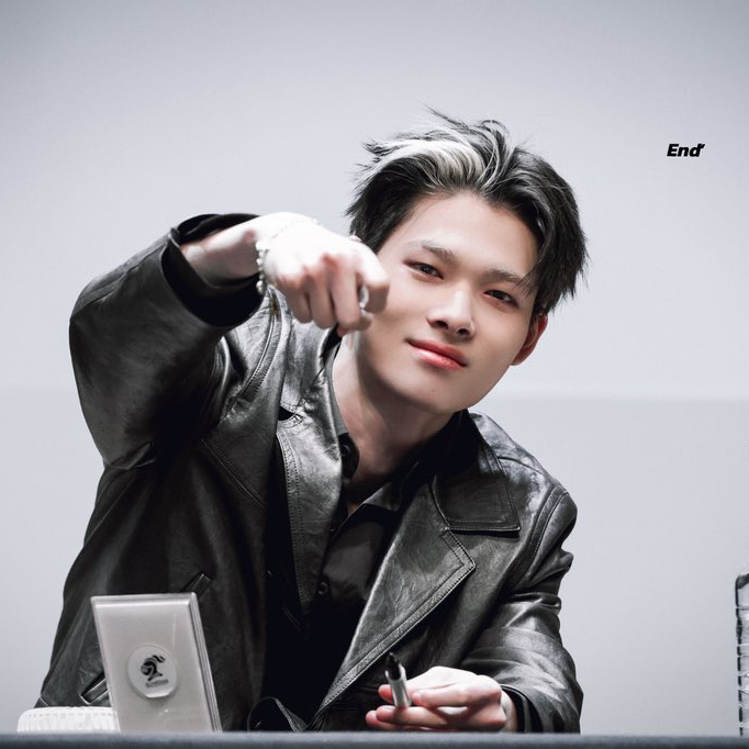 Momen yang diabadikan oleh penggemar NI-KI (ENHYPEN)