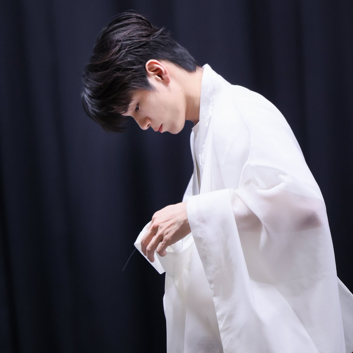 Recent activity shot of Ong Seongwu