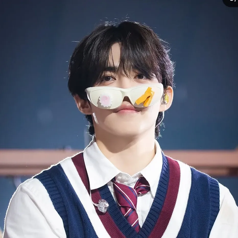 Recent activity shot of S.Coups (SEVENTEEN)