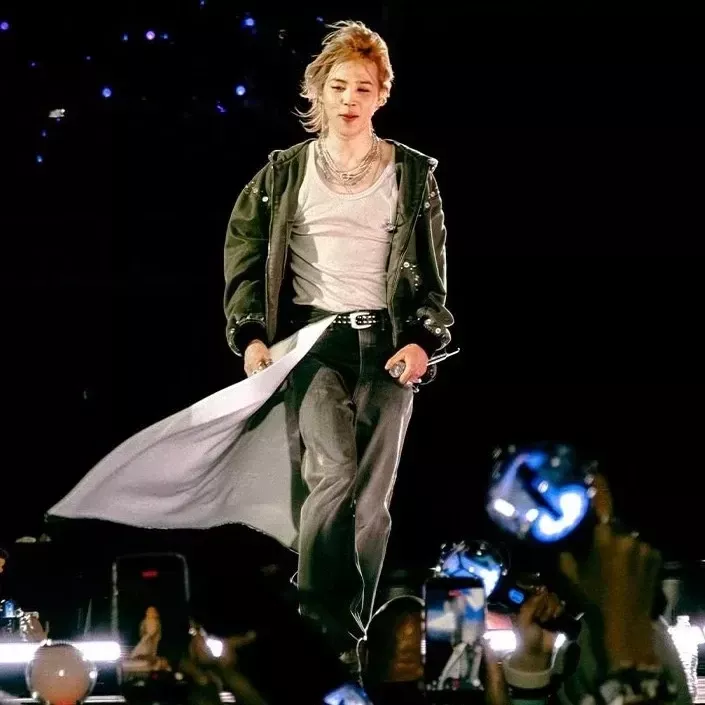 Momen yang diabadikan oleh penggemar Jimin (BTS)