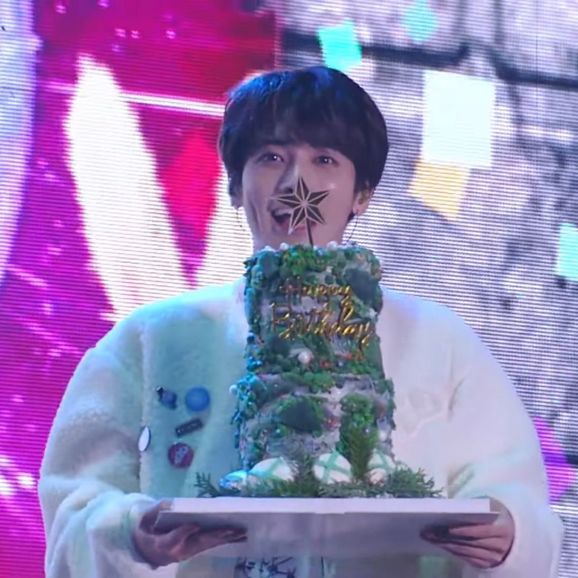 태현 (투모로우바이투게더) 최근 활동샷