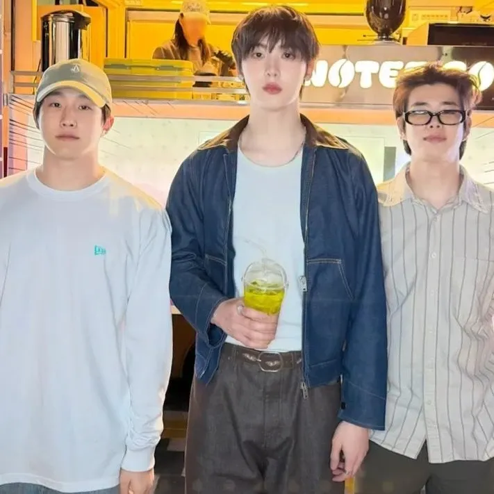 아스트로의 비하인드 컷