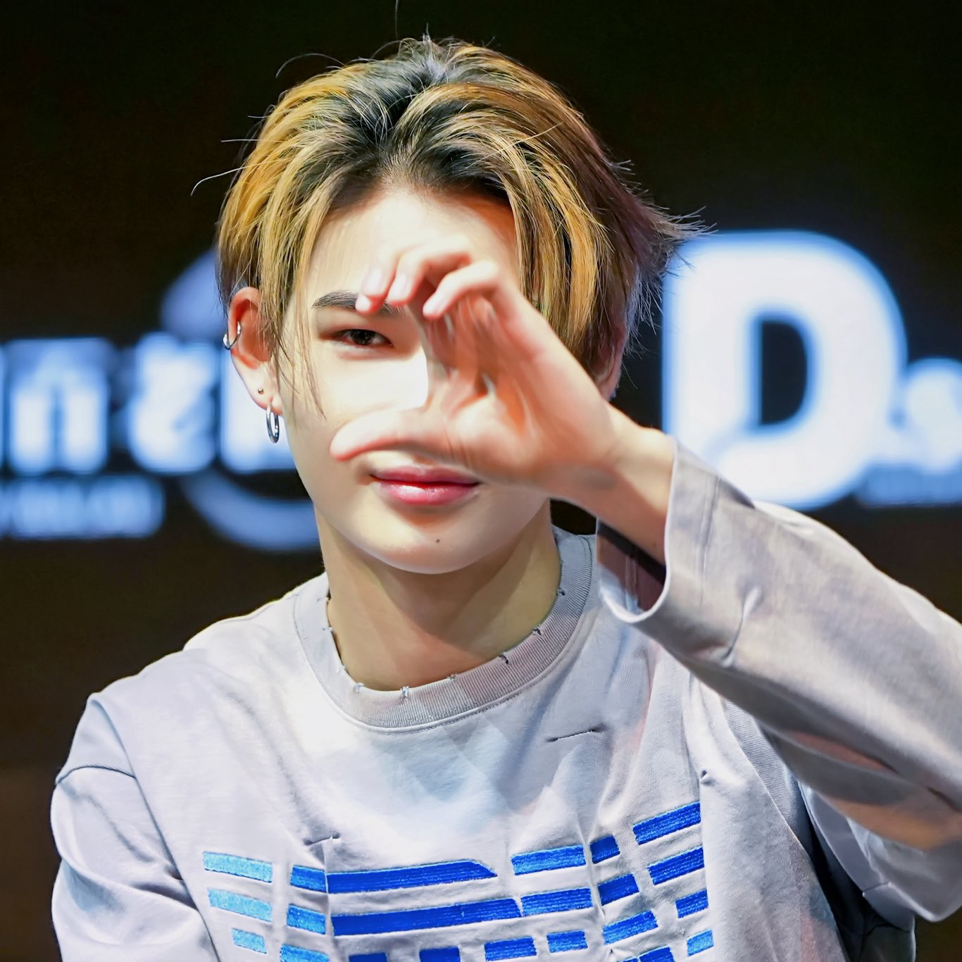 Foto aktivitas terbaru NI-KI (ENHYPEN)