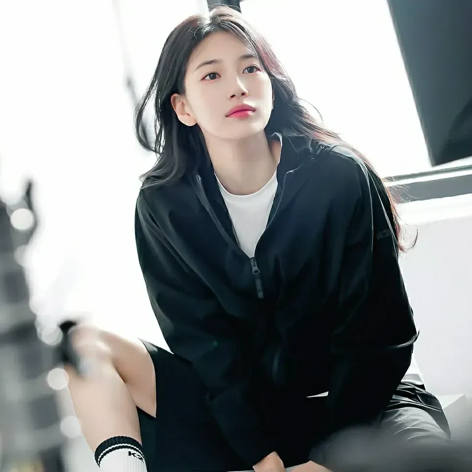 Latest photo of Suzy