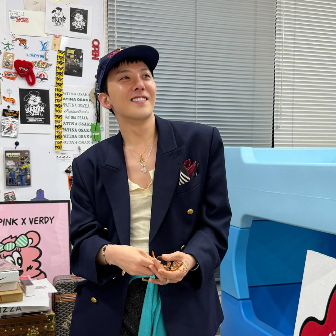 Recent activity shot of G-DRAGON (BIGBANG)