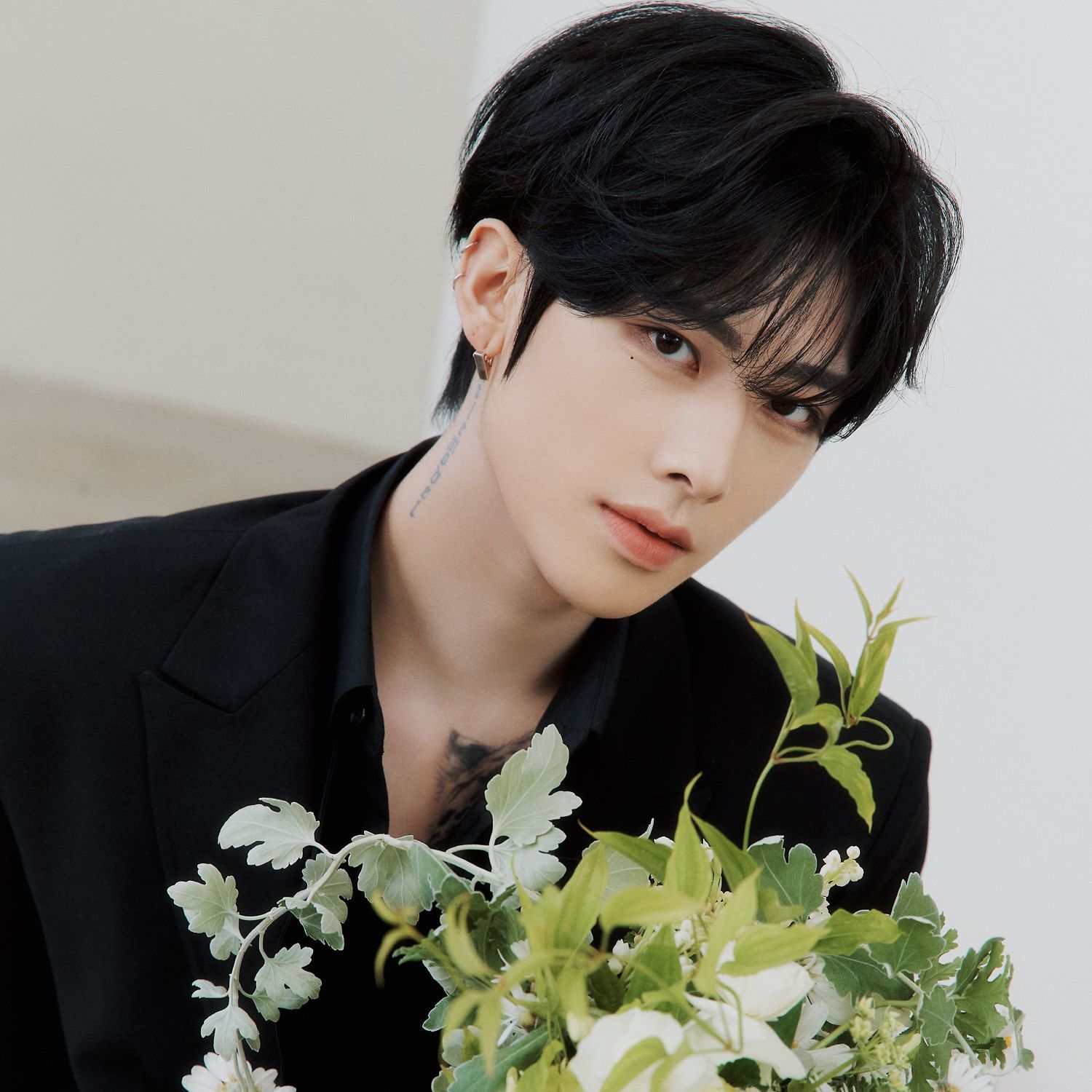 Latest photo of Ricky (ZEROBASEONE)