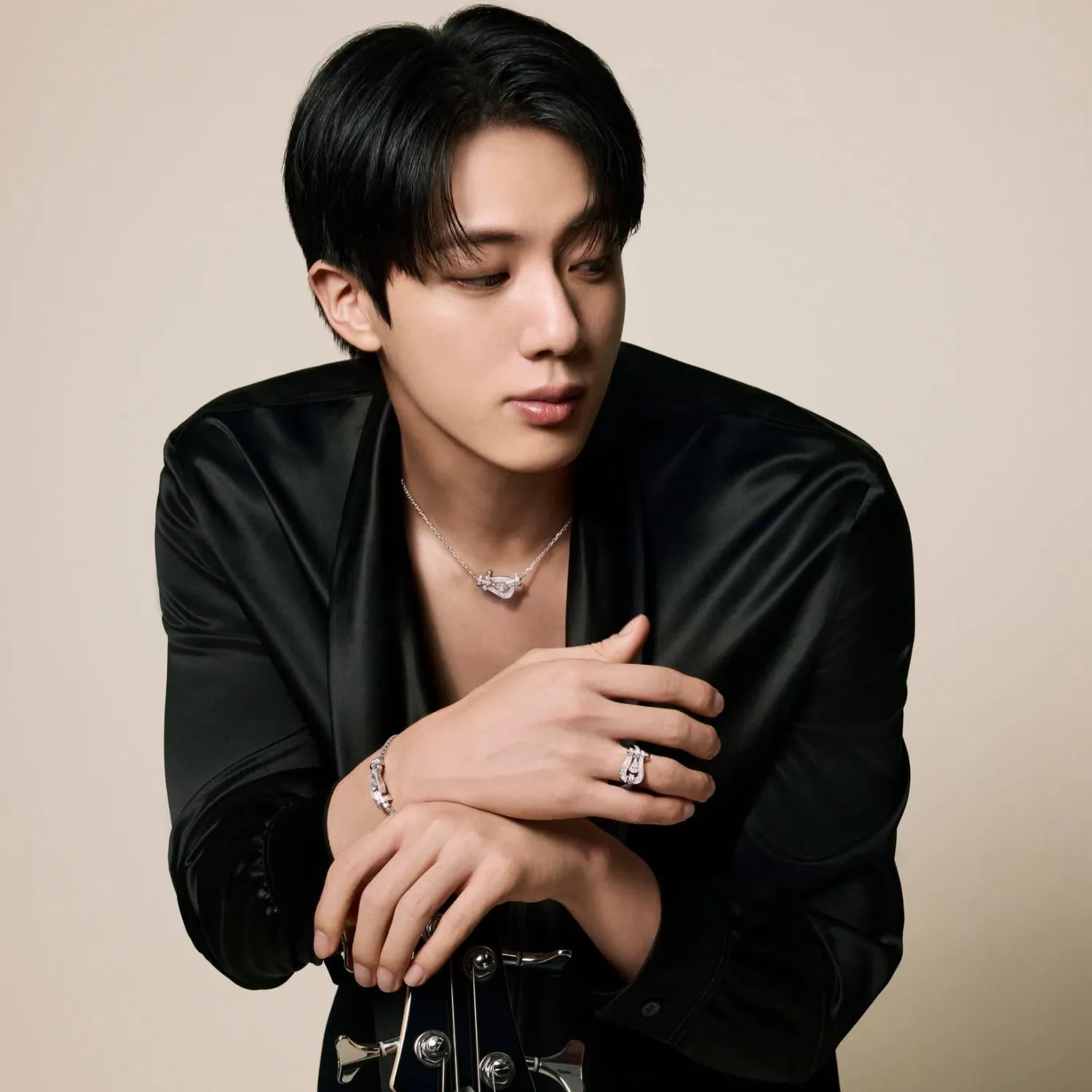 Foto terbaru Jin (BTS)